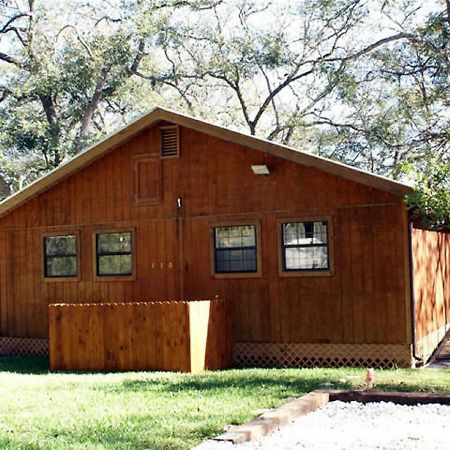 Rio Cancion On The Guadalupe - Cabin #1 Villa Second Crossing Exterior photo